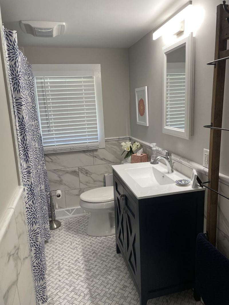 Furnished Finder property 407978_1 photo 3