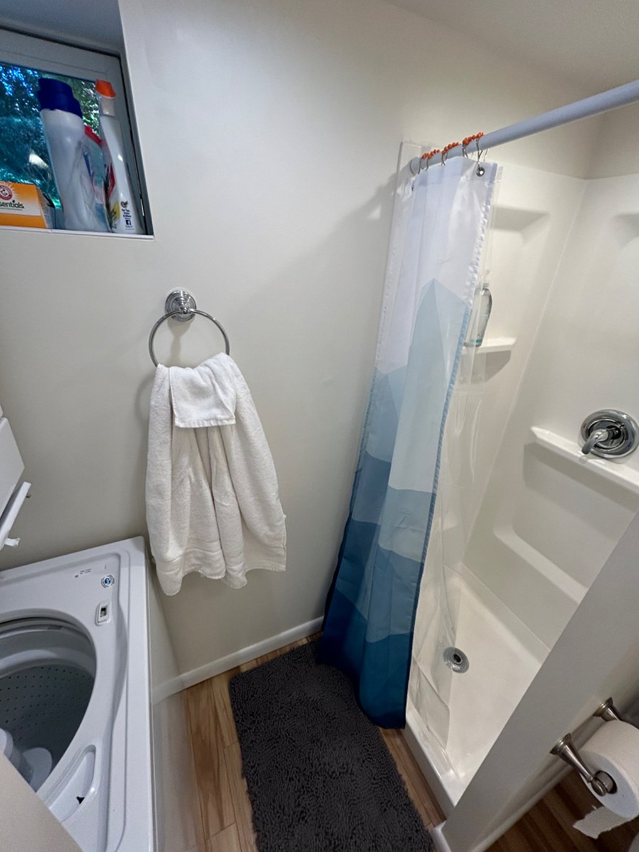 Furnished Finder property 407998_1 photo 11