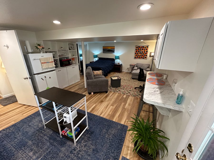 Furnished Finder property 407998_1 photo 14