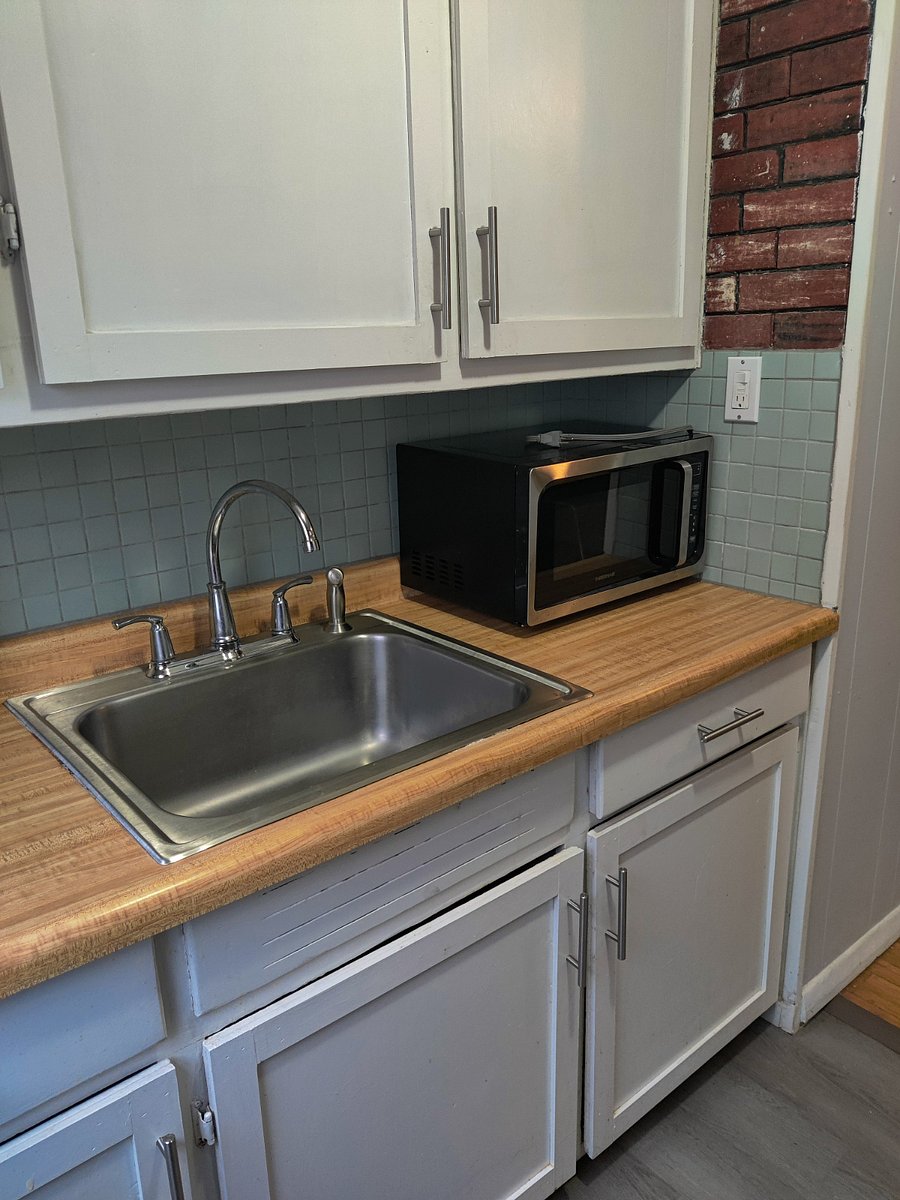 Furnished Finder property 408005_1 photo 33