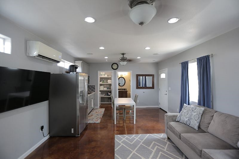 Furnished Finder property 408040_1 photo 12