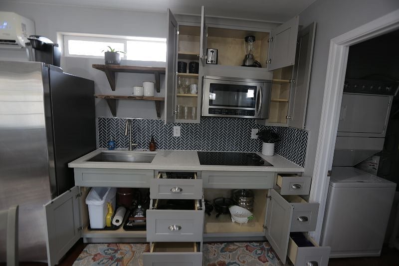 Furnished Finder property 408040_1 photo 22