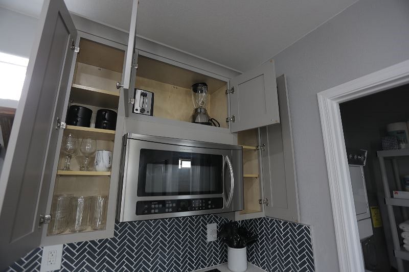 Furnished Finder property 408040_1 photo 23