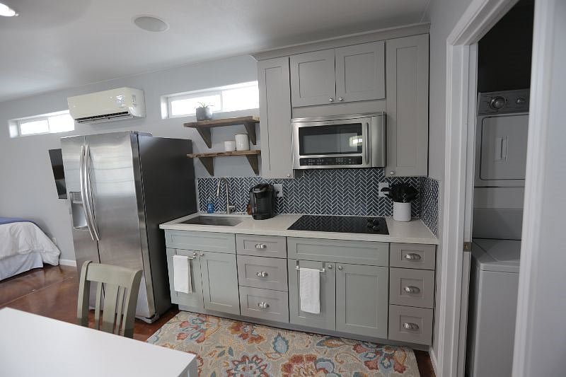 Furnished Finder property 408040_1 photo 17