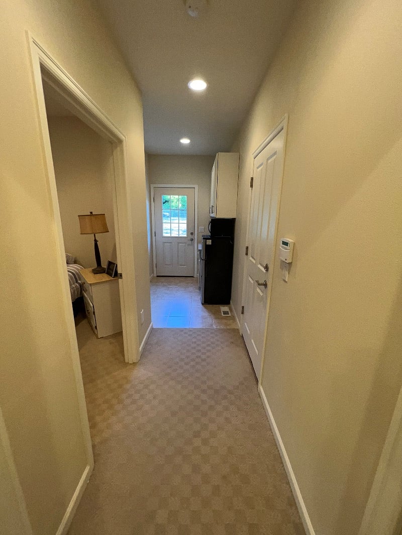 Furnished Finder property 408041_1 photo 6