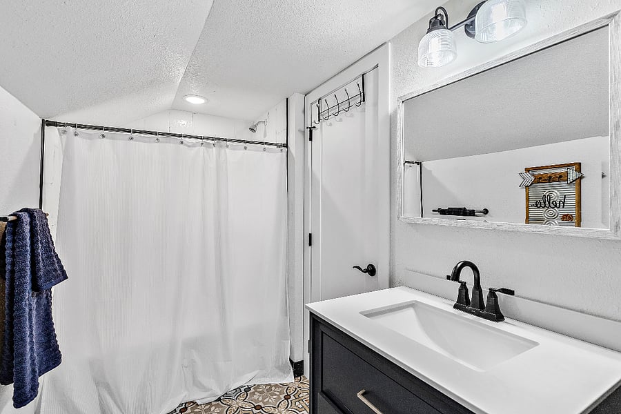 Furnished Finder property 408045_2 photo 3