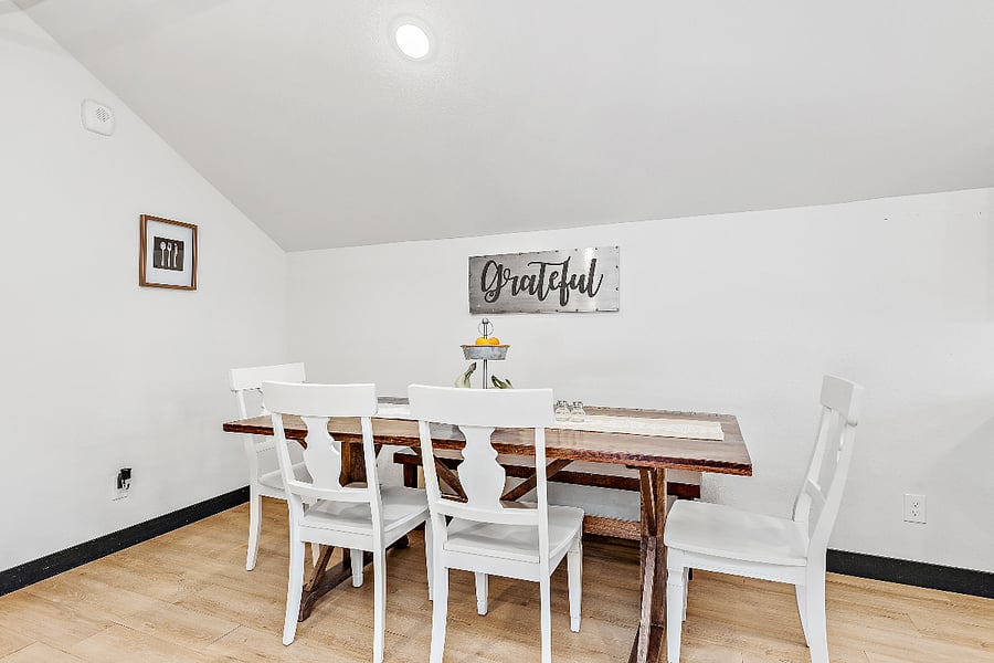 Furnished Finder property 408045_2 photo 4