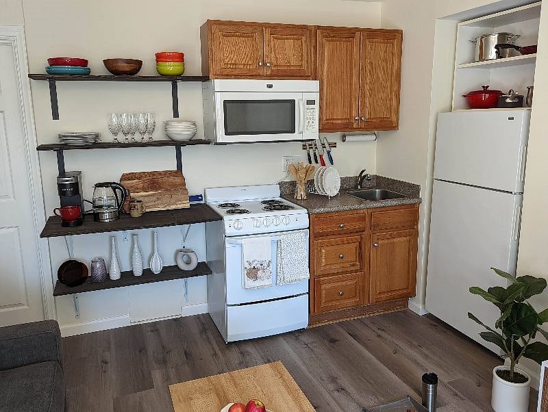 Furnished Finder property 408056_1 photo 5