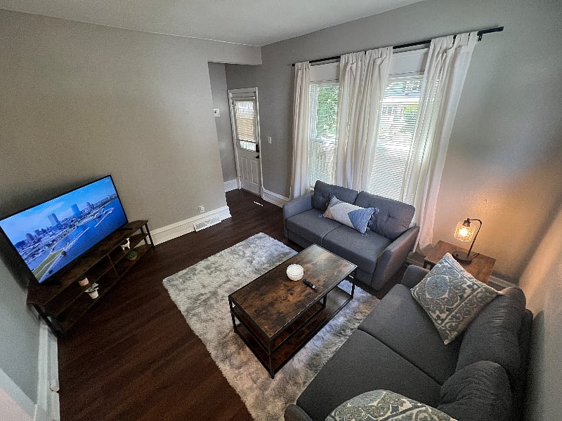 Furnished Finder property 408067_1 photo 3