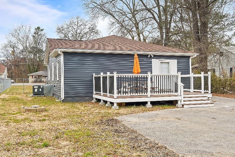 Furnished Finder property 408076_1 photo 25