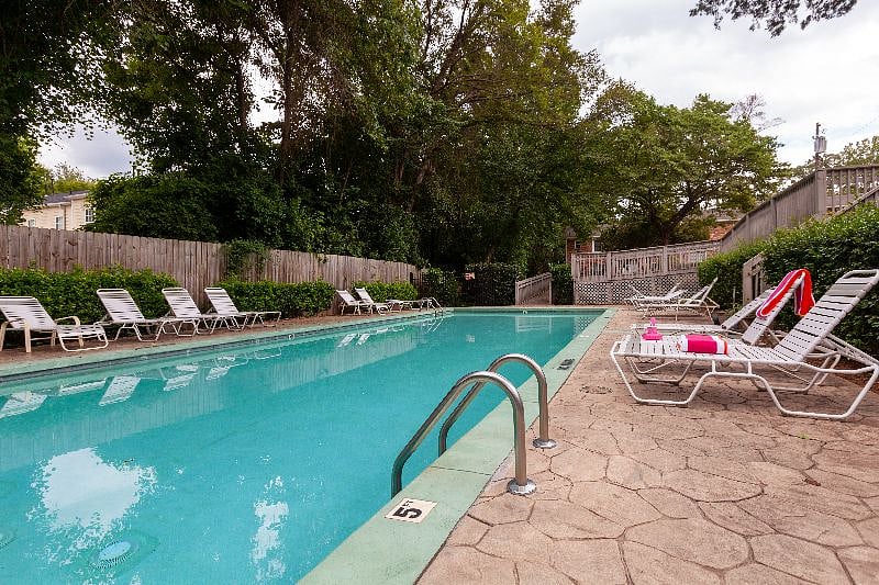 Furnished Finder property 408080_1 photo 13