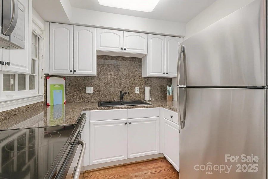 Furnished Finder property 408080_1 photo 5