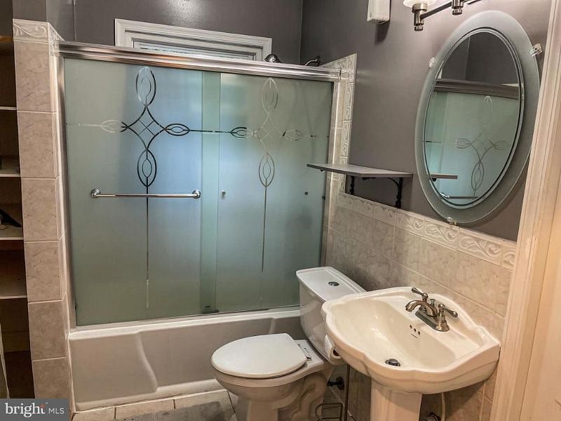 Furnished Finder property 408135_1 photo 11