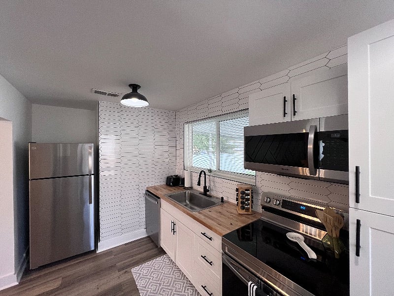 Furnished Finder property 408193_1 photo 18