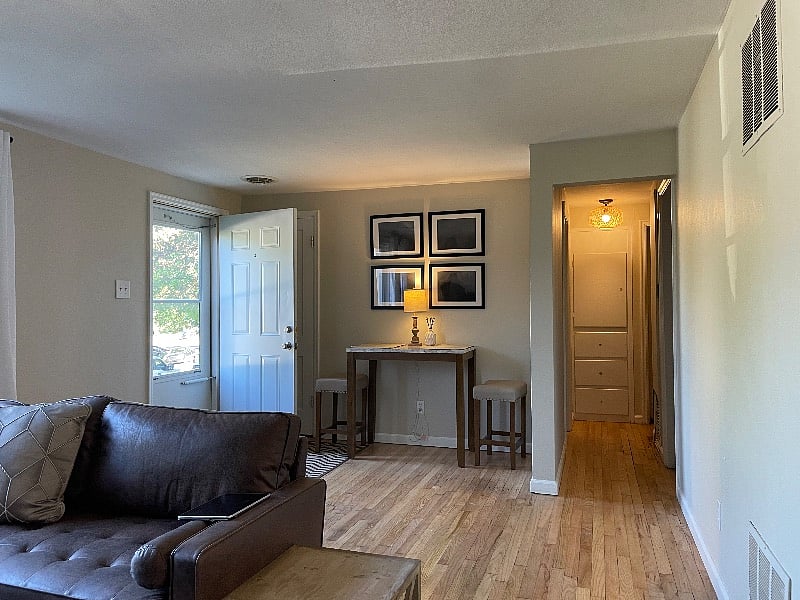 Furnished Finder property 408209_1 photo 3
