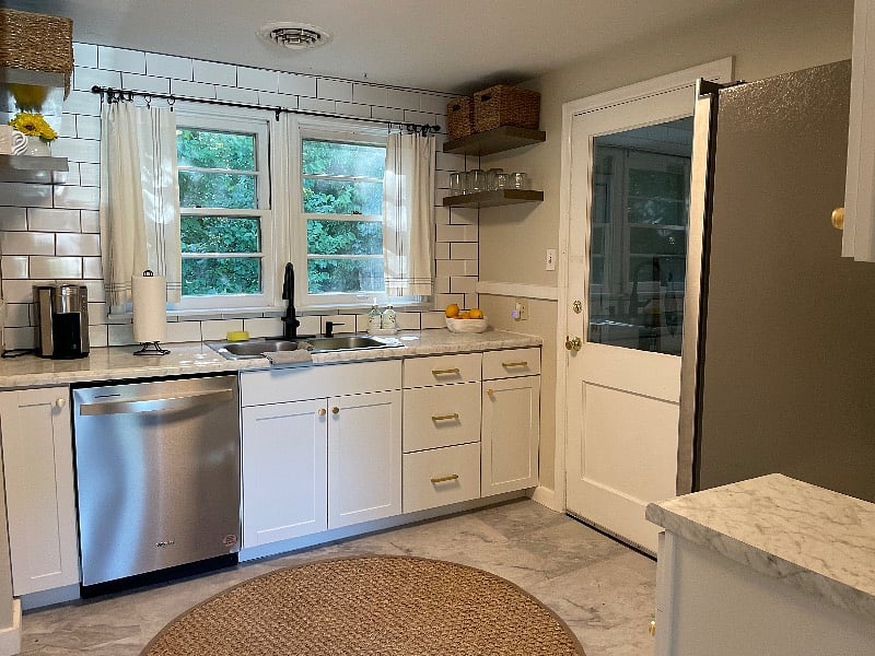Furnished Finder property 408209_1 photo 6