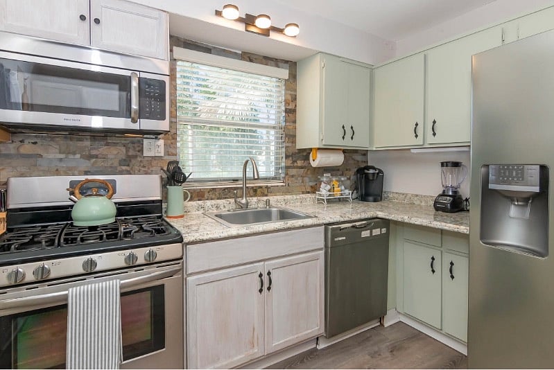Furnished Finder property 408226_1 photo 12