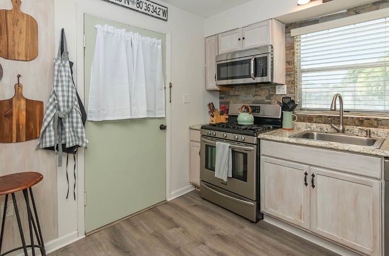 Furnished Finder property 408226_1 photo 14