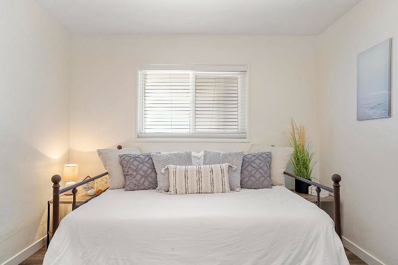Furnished Finder property 408235_1 photo 16