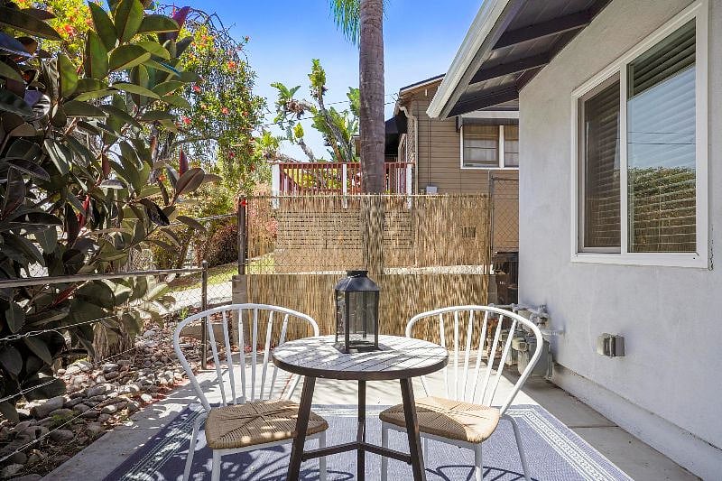 Furnished Finder property 408235_1 photo 25