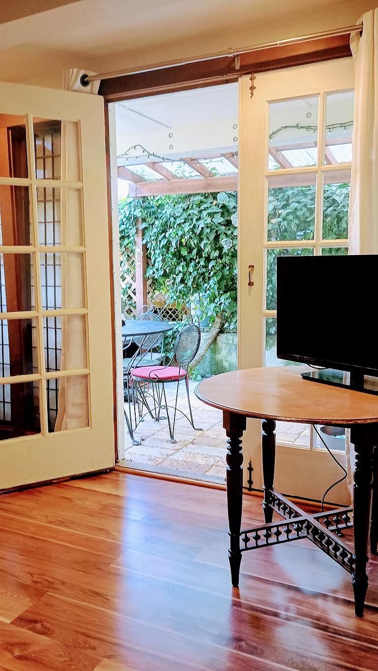 Furnished Finder property 408239_1 photo 13