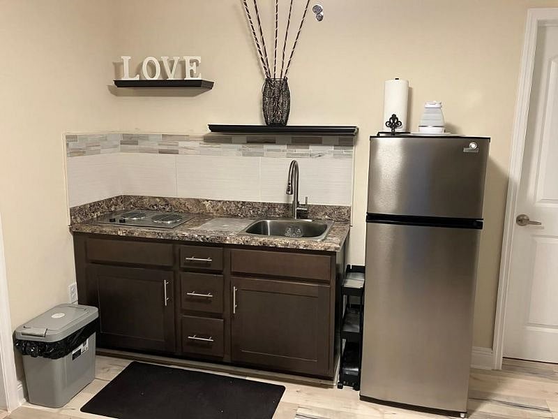 Furnished Finder property 408304_1 photo 4