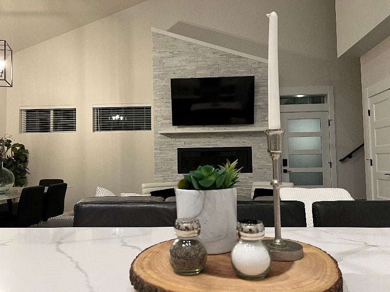 Furnished Finder property 408321_1 photo 6