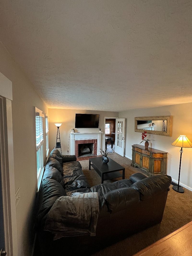 Furnished Finder property 408330_1 photo 3