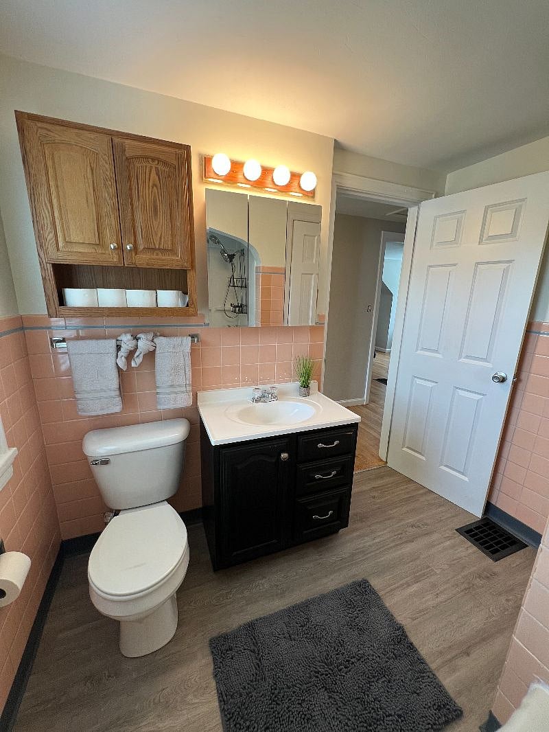 Furnished Finder property 408330_1 photo 25
