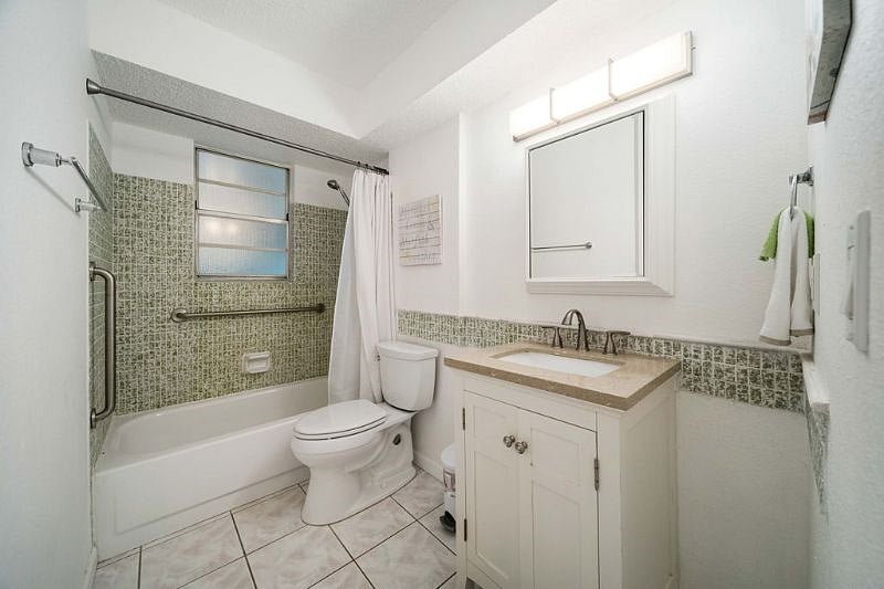 Guest bathroom