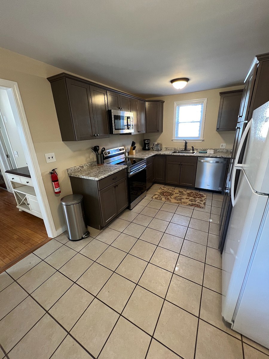 Furnished Finder property 408377_3 photo 3