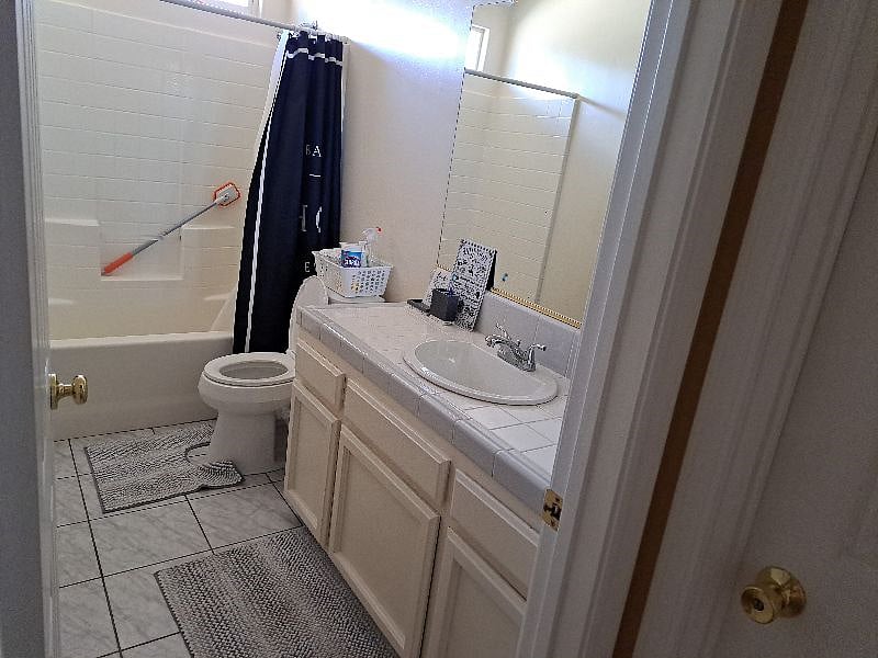 Furnished Finder property 408428_2 photo 7
