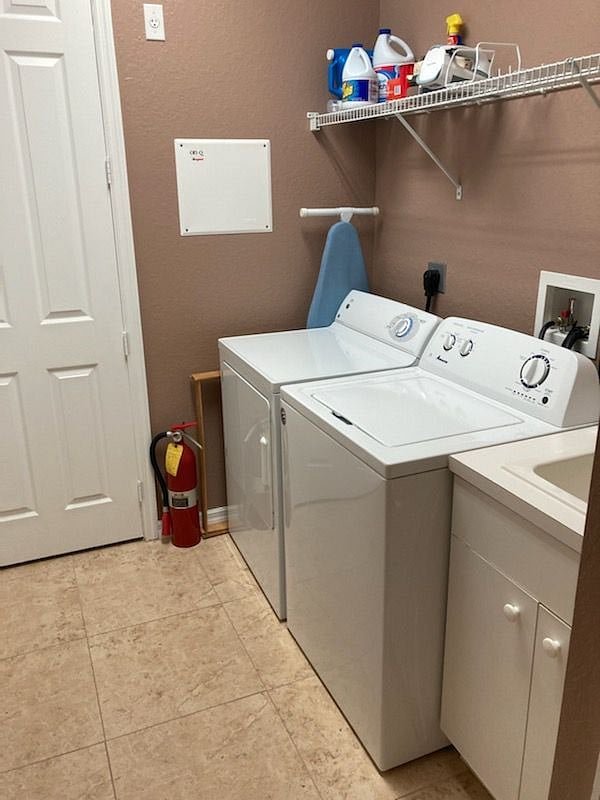 Furnished Finder property 408440_1 photo 13