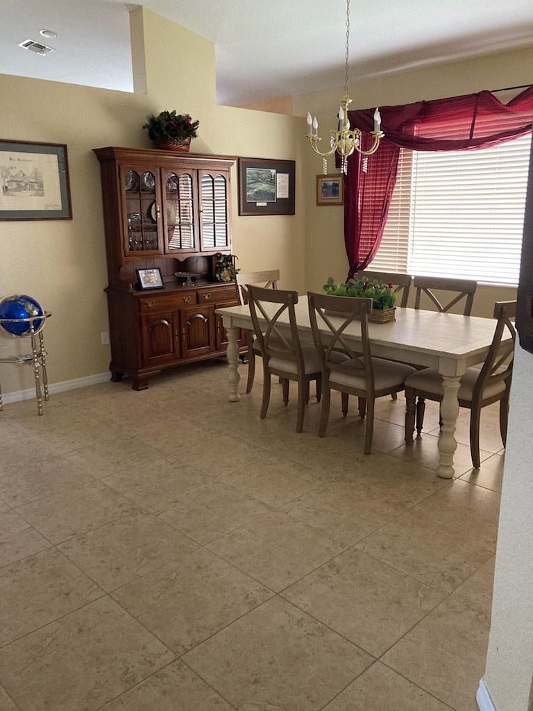 Furnished Finder property 408440_1 photo 7