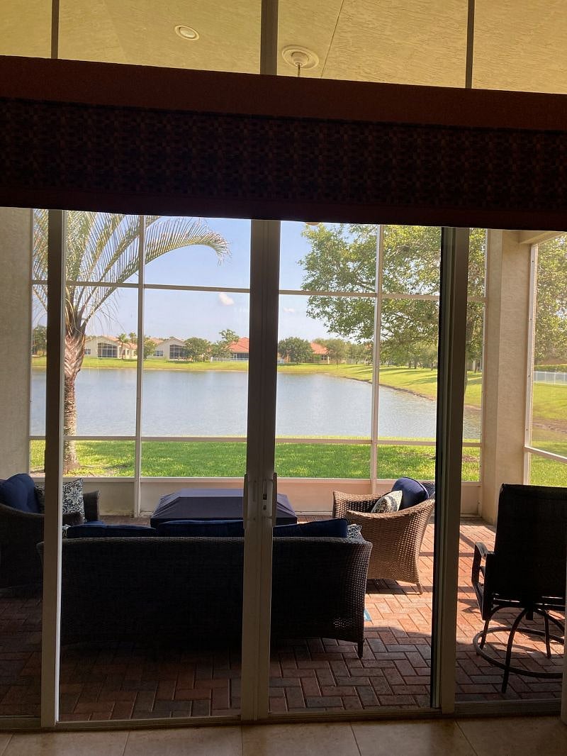 Furnished Finder property 408440_1 photo 14
