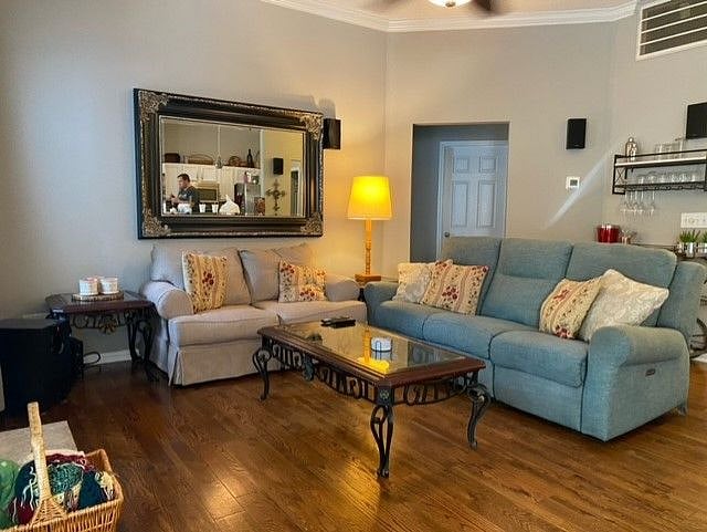 Furnished Finder property 408442_1 photo 3