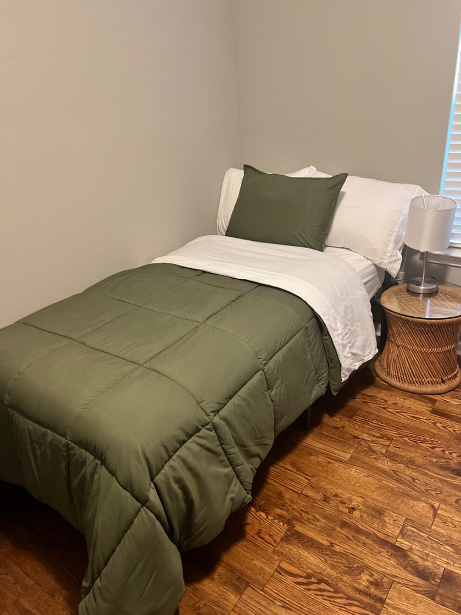 Furnished Finder property 408442_1 photo 23