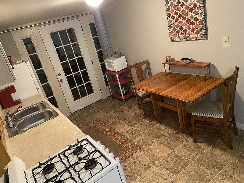Furnished Finder property 408479_1 photo 7