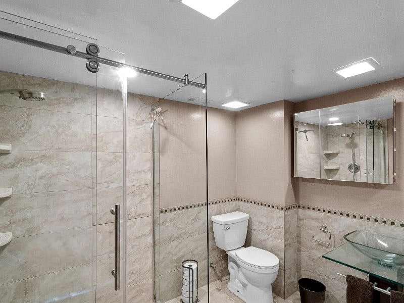 3rd bath lower level