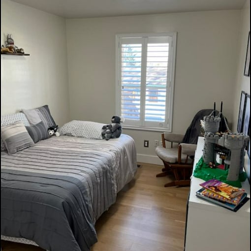 3rd bedroom. Full bed/kids room