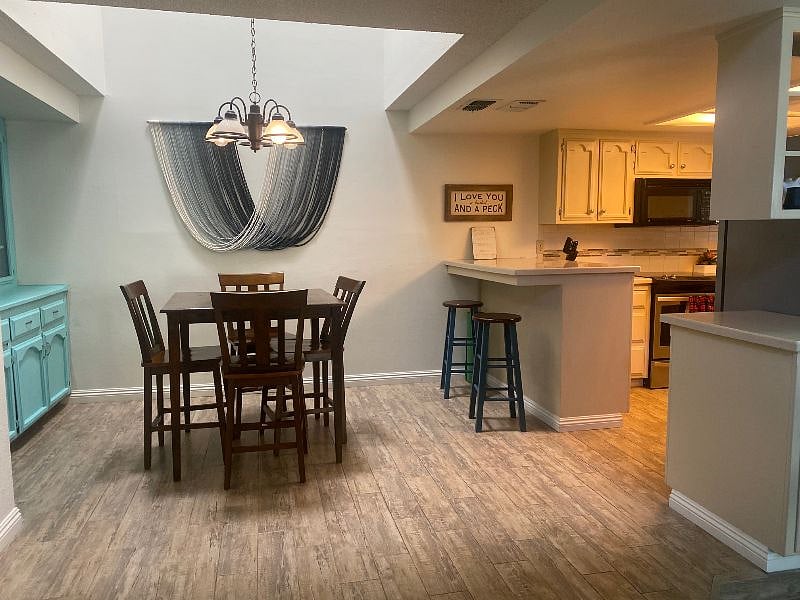 Furnished Finder property 408598_1 photo 3