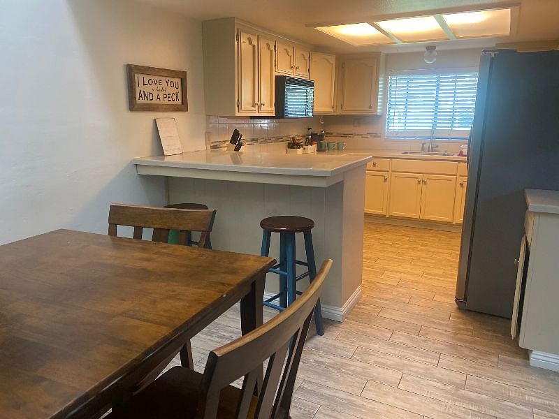 Furnished Finder property 408598_1 photo 5