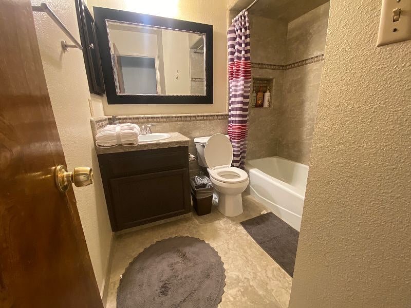 Furnished Finder property 408598_1 photo 8