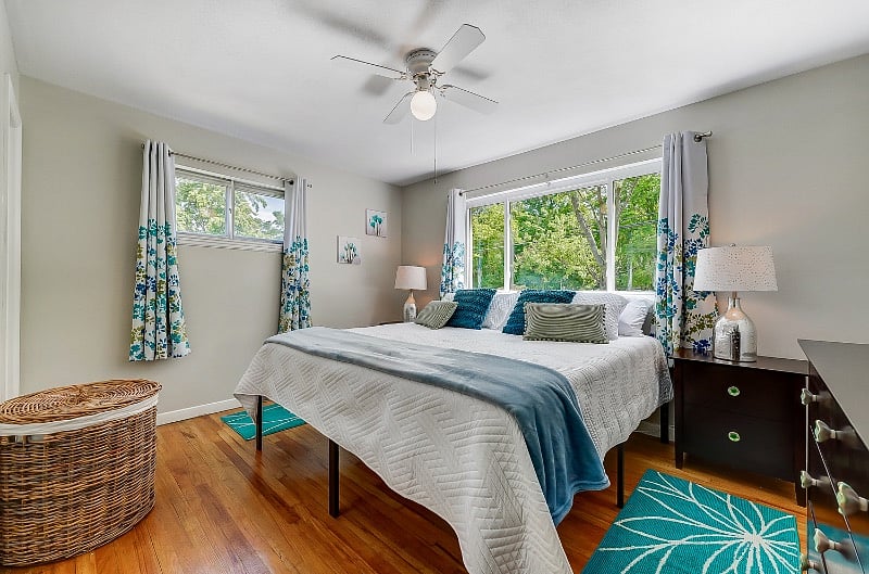 Master Bedroom with King Bed and private half bath.Plenty of parking available for up to 4 vehicles.