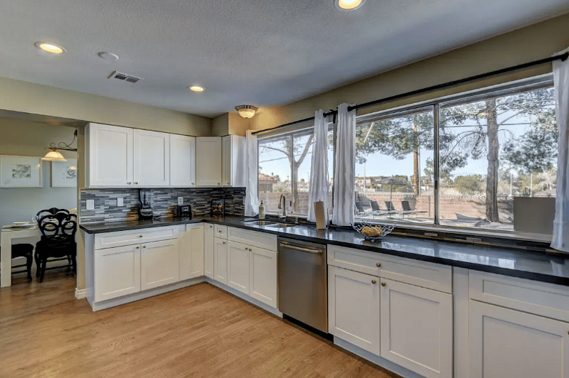 Furnished Finder property 408677_1 photo 22