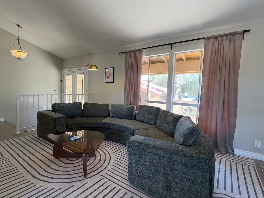 Furnished Finder property 408677_1 photo 1