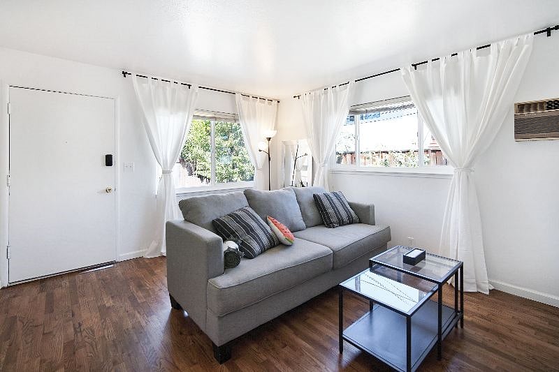 Furnished Finder property 408679_1 photo 6
