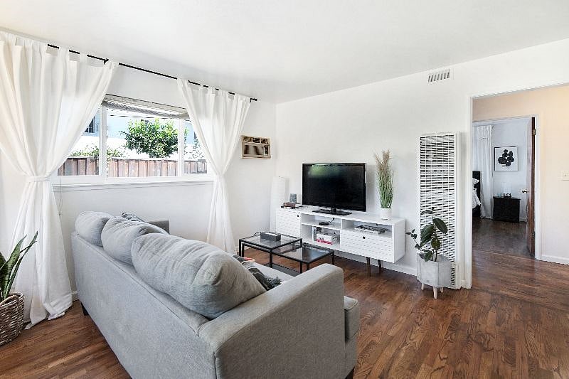 Furnished Finder property 408679_1 photo 4