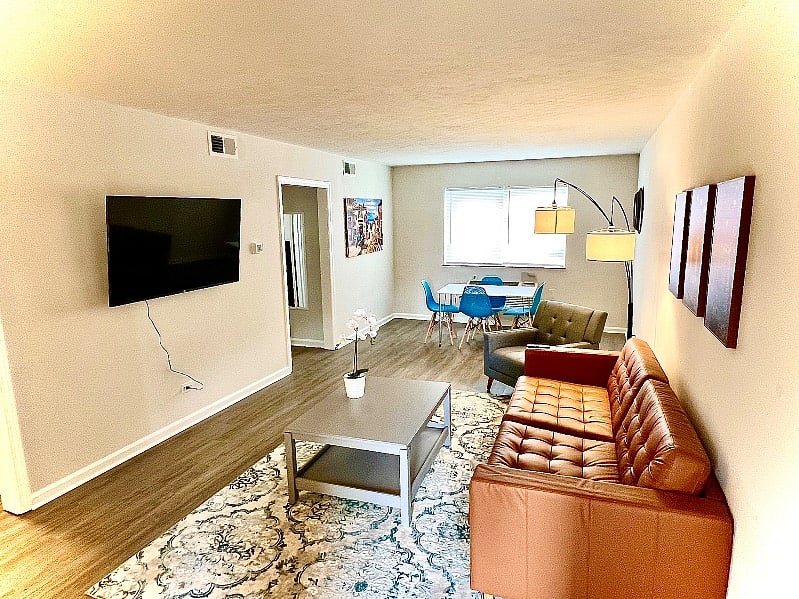 Furnished Finder property 408730_1 photo 2