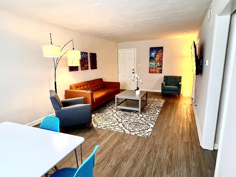 Furnished Finder property 408730_1 photo 3
